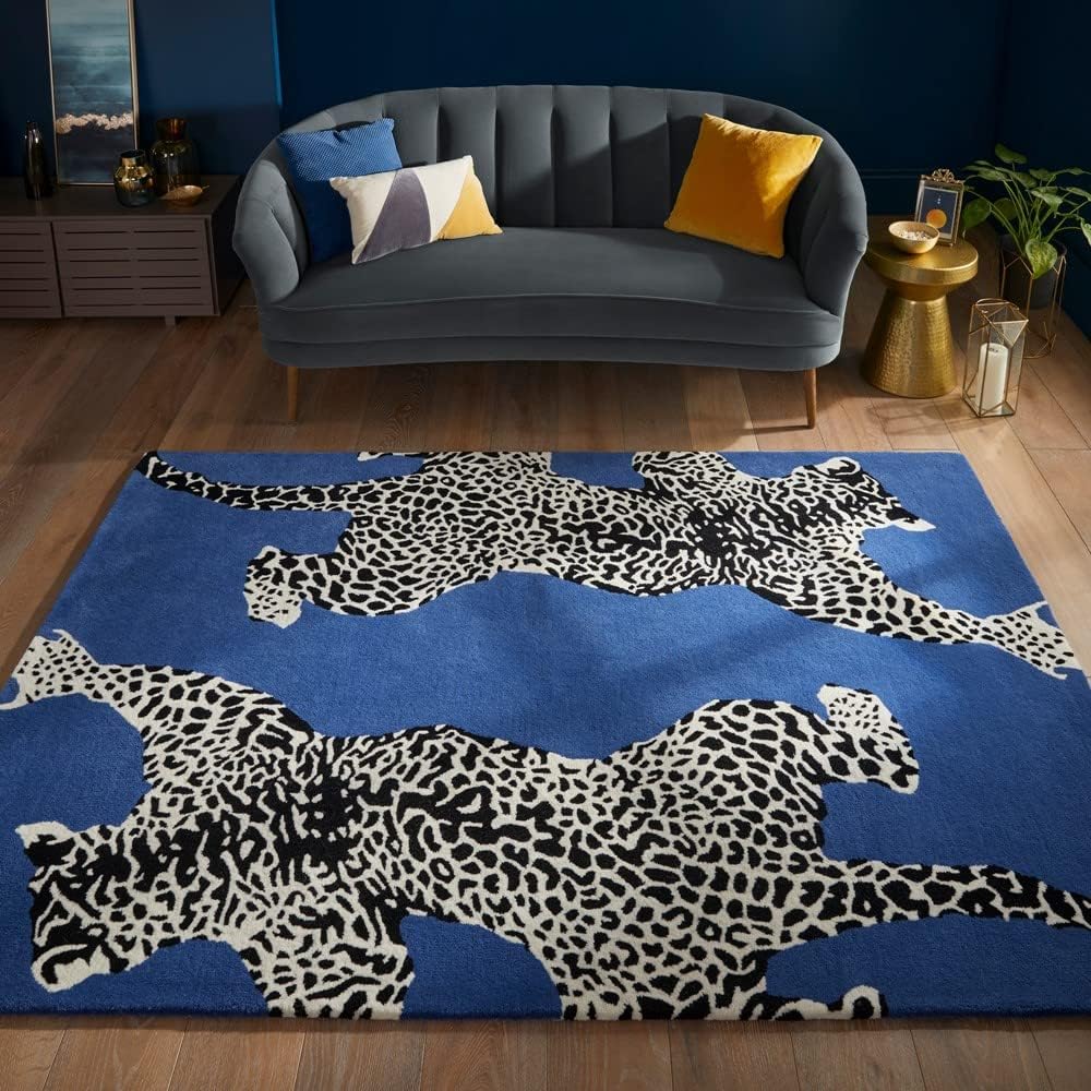 Climbing Jaguar Modern Handmade Wool Area Rug | Avyay Rugs
