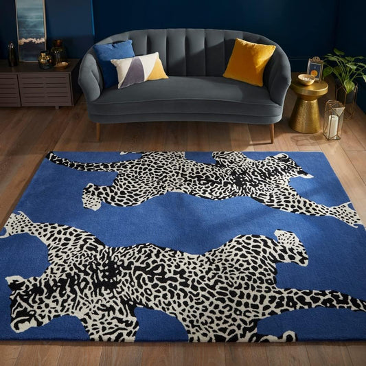 Climbing Jaguar Modern Handmade Wool Area Rug | Avyay Rugs
